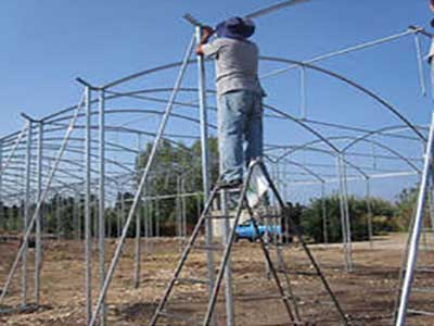 Construction of commercial greenhouse and technical principles of its construction