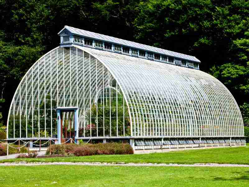 Types of structures in the greenhouse